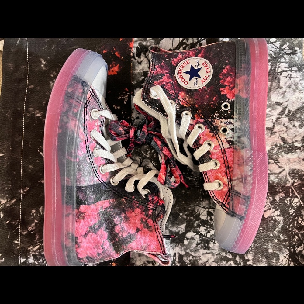 Converse